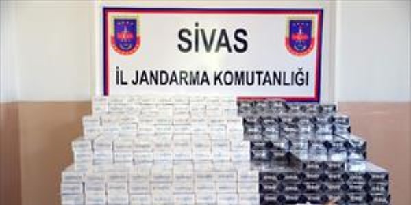 Sivas'ta kaçak sigara ve uyuşturucu madde ele geçirildi