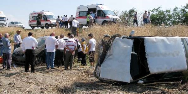 Alkollü sürücü dehşet saçtı: 5 yaralı
