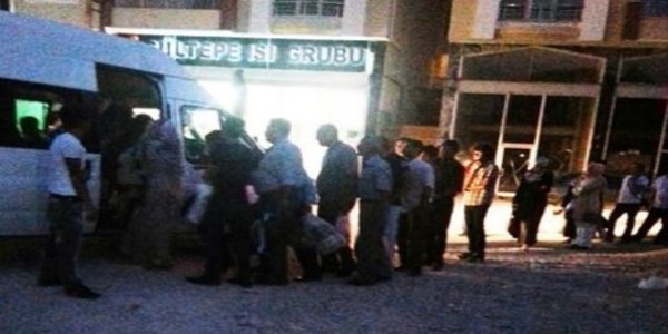 TOKİ durağında kuyruk çilesi