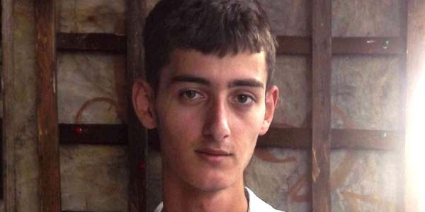 17 yaşında üniversite 3'ncü sınıf öğrencisi