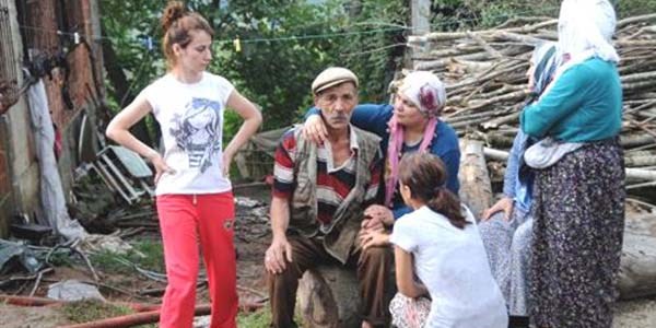 Düğün yemeği yapılan evde yangın çıktı