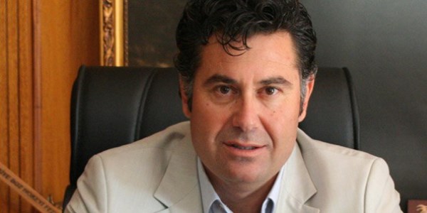 Bodrum Belediye Başkanı Kocadon, CHP'ye geçti