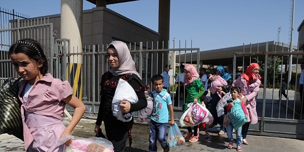 Bir haftada 8 bin Suriyeli Reyhanlı'ya geldi