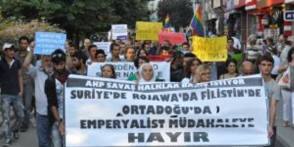 Eskişehir'de insan zinciri oluşturuldu