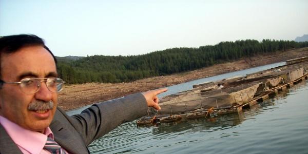 'Yedi Renkli Göl 'S.O.S' veriyor