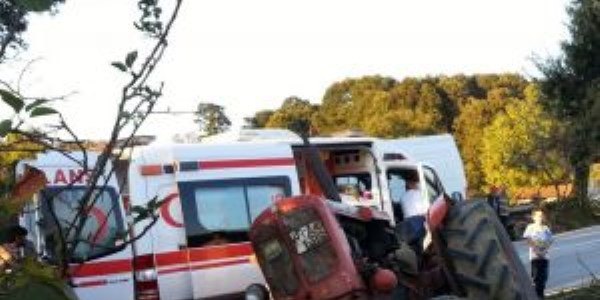 Sakarya'da trafik kazas: 5 yaral