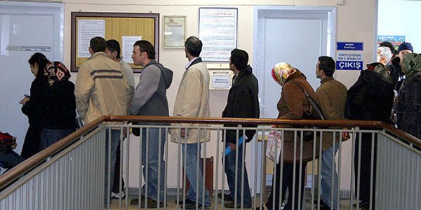 Geçici işler en büyük işsizlik nedeni
