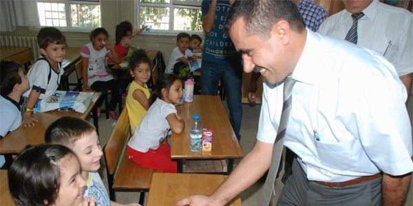 Şanlıurfa'da 51 bin minik öğrenci ders başı yaptı