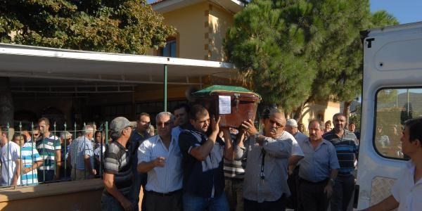 Motor kazasında can veren üç arkadaş, son yolculuklarında