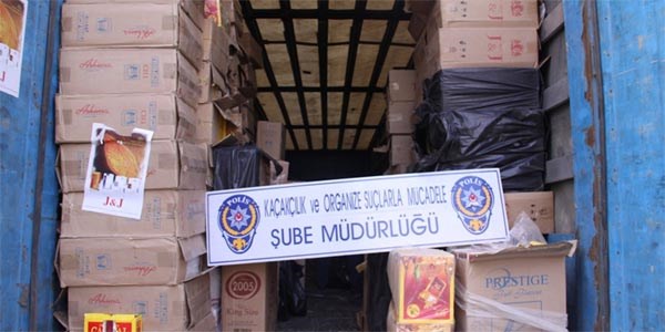 Rize'ye kaçak sigara bu kez doğudan geldi