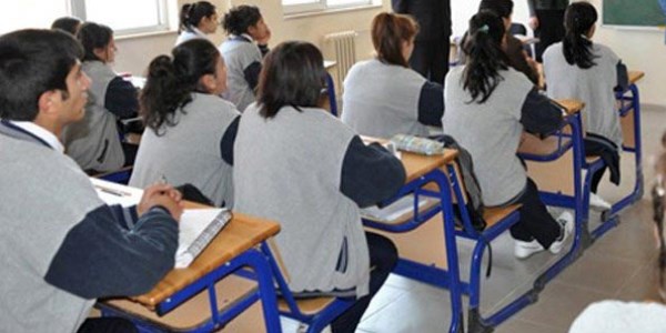Liselerde uyum eğitimi başladı