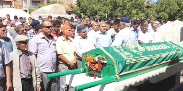 Faruk'u öldüren asansöre kırmızı etiket