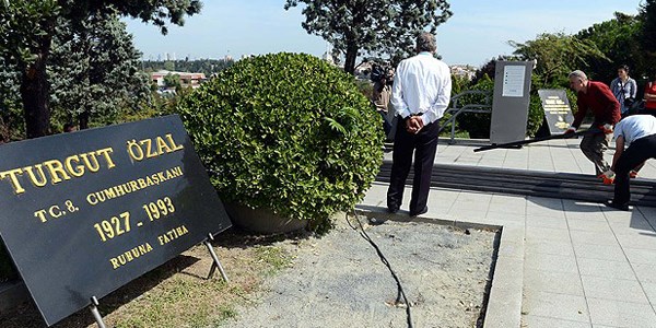 Özal'ı 'şantajla zehirlettiler' iddiasına inceleme