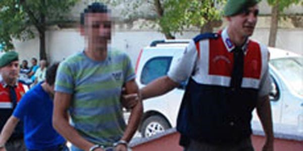 Barışmak istemeyen eski sevgilisini kaçırdı