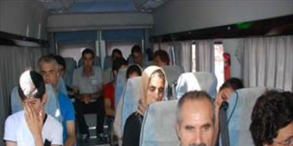 Kean'da Suriye uyruklu 14 kaak yakaland