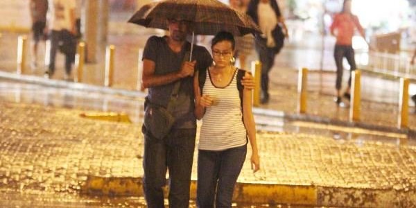 İstanbul'da sağanak yağmur