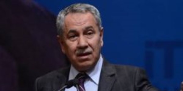 Arınç: Abdullah Gül'ün başımızın üstünde yeri var
