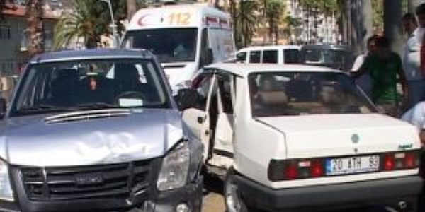 Marmaris'te trafik kazası: 1 yaralı