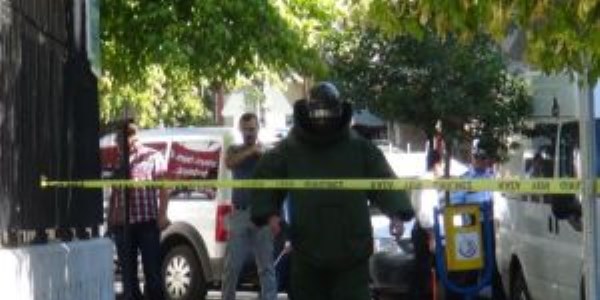 Uşak'ta okul sabahı bomba paniği