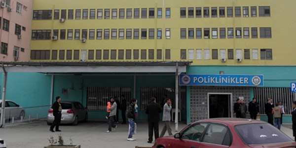 'Doktor, hasta yakınını darp etti' iddiası