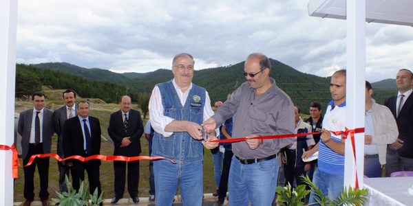 Güldüren fidanlık hizmet binası açıldı