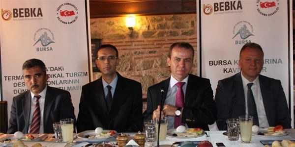 Akll telefonlar turistlere Bursa'y gezdirecek