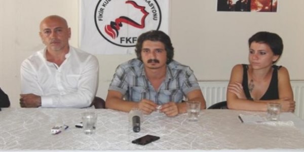 Öğrenciler üniversitede çadır kuracak