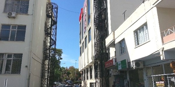 Selçuk'ta cam paniği yaşandı