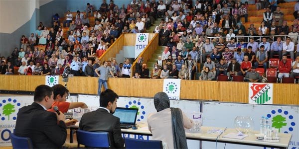 Niğde'de 120 aileye sıcak yuva