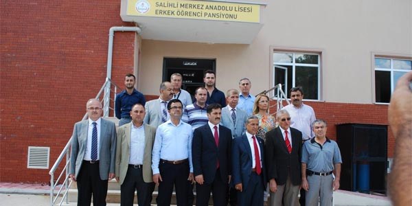 Manisa'da öğrencilere kuru üzüm dopingi