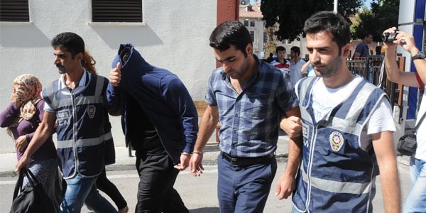 3,5 milyon TL'lik uyuşturucu operasyonu: 1'i avukat 12 gözaltı