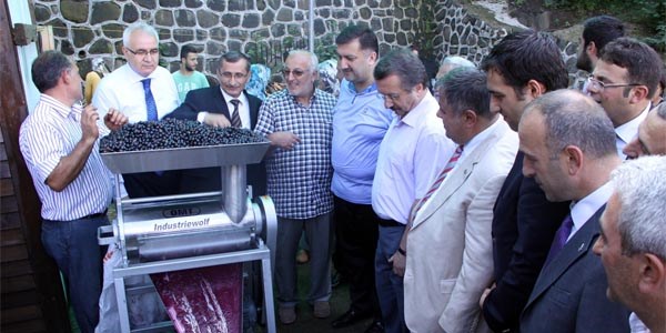 Rize'de organik pekmez imalatına başlandı