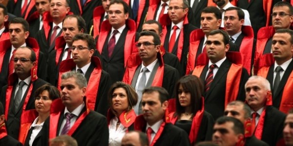Hakim ve savcı adaylarının görev yeri belli oldu