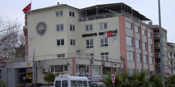 AK Partili Mudanya Belediyesi'ne operasyon: 30 gözaltı