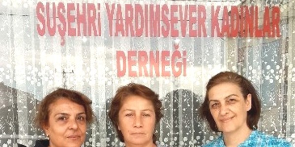 Yardımsever kadınlardan 7 öğrenciye burs imkanı