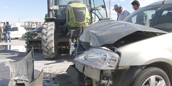 Yunan turistlerin Kapadokya gezisi kazayla bitti: 6 yaralı