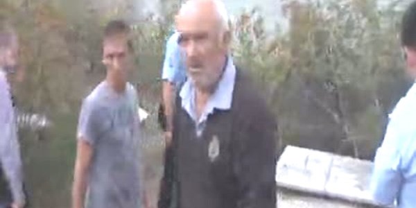 Mezarlıkta kaçak kazı iddiası