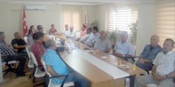 Gemlikli müteahhitlerden kentsel dönüşüm toplantısı