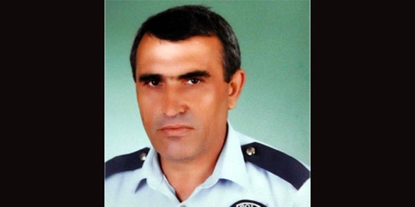Tayini çıkan polis kalbine yenildi
