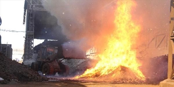 500 bin liralık kaçak sigara ve içkiler imha edildi