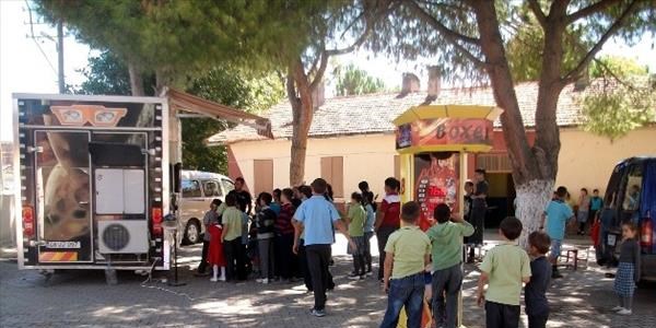 Öğrenci velileri lunapark etkinliklerine tepki gösterdi