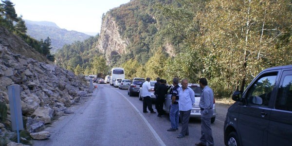 Dağ ilçelerine duble yol