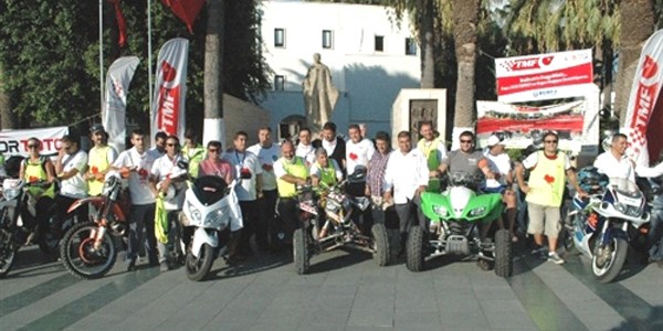 Motosiklet tutkunları organ bağışı için yollarda