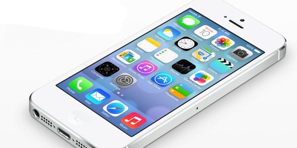 iOS 7 kullanıcılarını hasta ediyor