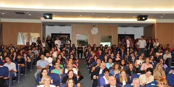 İş dünyasının kadınları, iş'te kadın panelinde buluştu