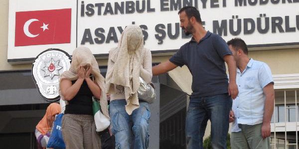 Fuhuş operasyonunda 4 polis açığa alındı