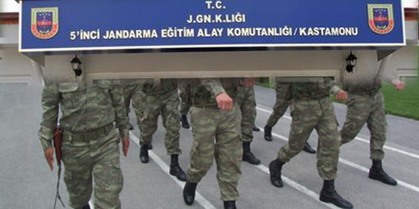 'Kısa dönem bazı erlerin yemin etmeyi reddettiği' iddiası