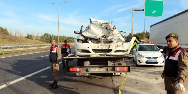 Otomobilin çarptığı uzman çavuş öldü