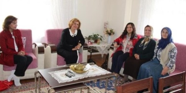 Şehit aileleri yalnız bırakılmıyor