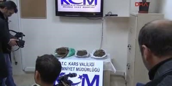 Kars Emniyet Müdürü: Çocuklarınızı düşünün, kaçak sigara ve yakıt almayın